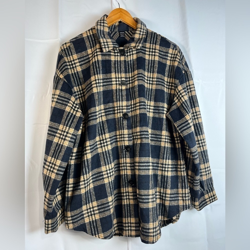 Shein Womens Plaid Button Up Flannel Shacket Size M